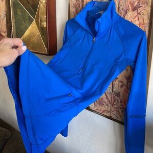 LULULEMON QUARTER ZIP JACKET